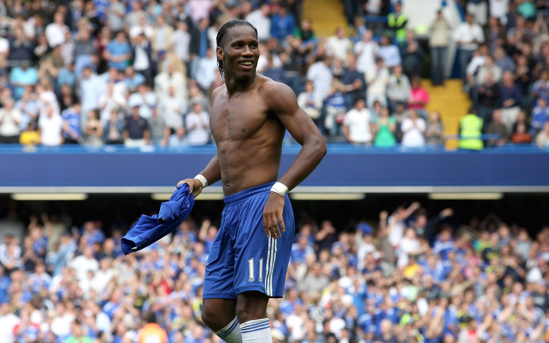 樊振东德甲连胜继续，22分钟横扫对手震惊全场，此后,樊振东11-5拿下决胜局,以总比分4-1战胜